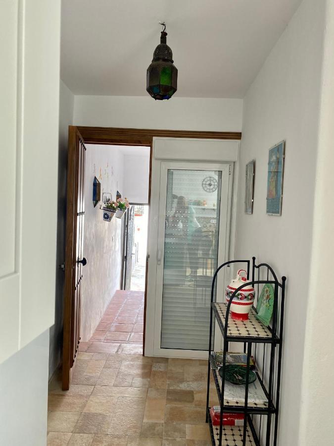 Cheerful One Bedroom Townhouse With Patio Archez Екстер'єр фото